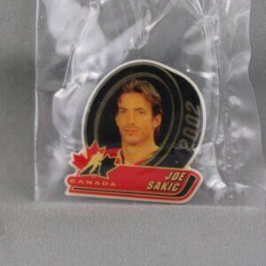 Team Canada Hockey Pin - 2002 Olympic Pin Joe Sakic - Celluloid Pin